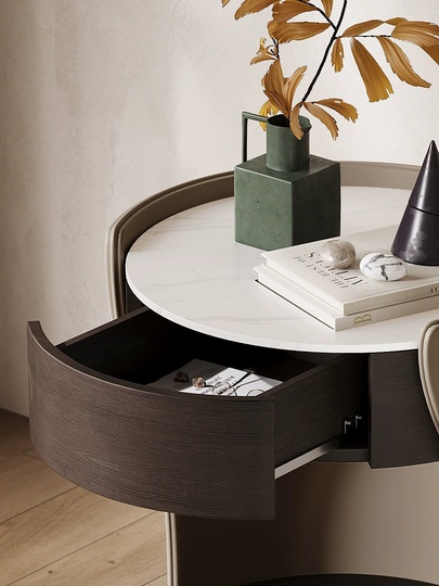 Прикроватная тумбочка, итальянский стиль, 1 ящ., 45х45х52 см.