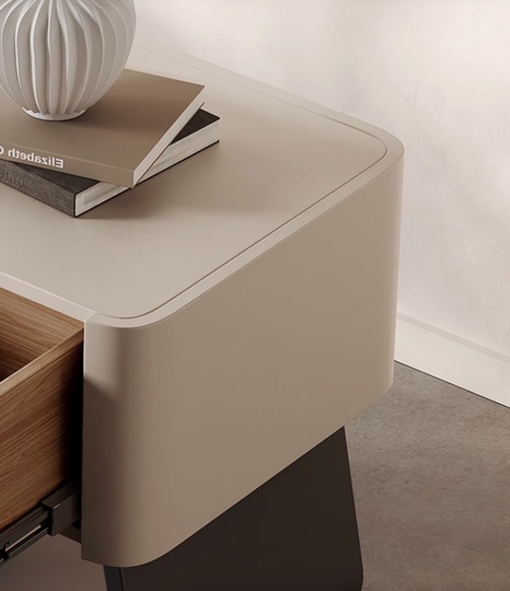 Тумбочка прикроватная, кремовый цвет, 1 ящ., 50х40х48 см.