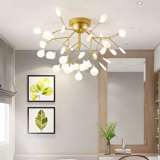 Люстра золотая Mira металл, стекло матовое, 80*45 см, G4