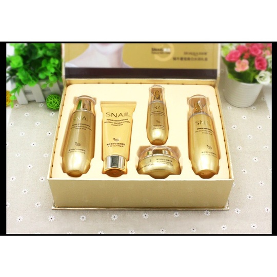 Подарочный набор Bioaqua White Snail Set