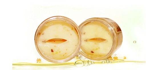 Тканевая маска-патчи Images Golden Osmanthus Nourishing Eye Mask с цветками золотого османтуса