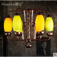 Люстра из стекла с шестью барами