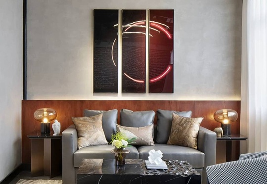 Настольная лампа ODA 32*38, коньяк, камень