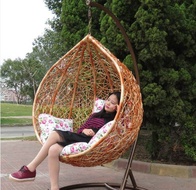 Подвесное кресло из ротанга Thousand