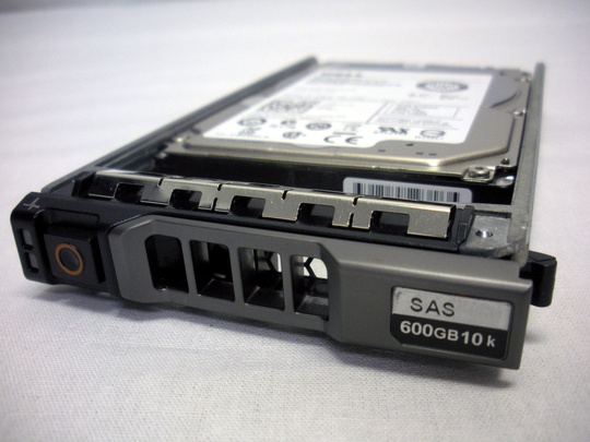 Жесткий диск Dell 600GB 10K 2.5 6G SAS R72NV