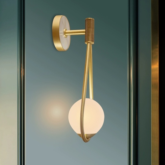 Настенный светильник золотой ANKO, Бра, 20*45, металл, стекло, Е14.