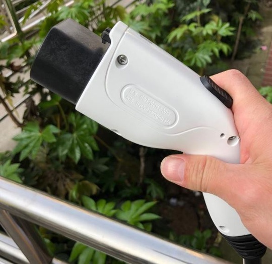 Зарядная Станция EY