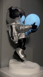 Торшер космонавт в шлеме, белый, 40*80 см, LED, 3 переключения света