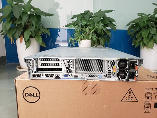 Сервер IBM System x3650 M4