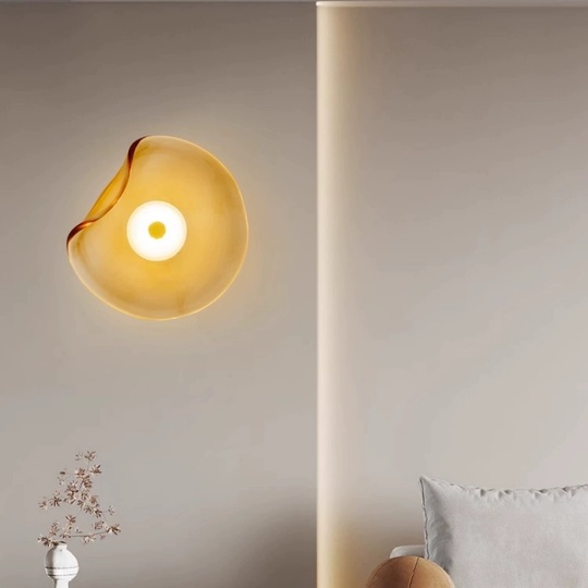 Настенный светильник, Бра, JEROME 25*25 янтарный, металл, стекло, LED.