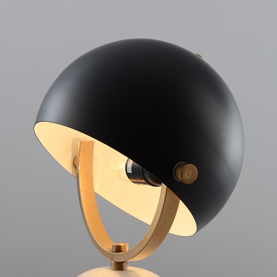 Настольная лампа черная с золотом Puff, 24*38 см