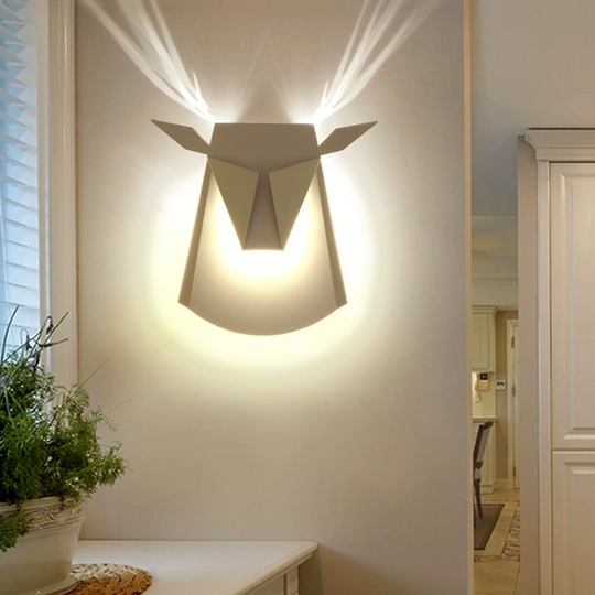 Настенный светильник, БРА GOKER 38*35, белый, металл, LED.