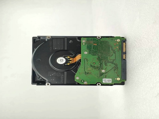 Жесткий диск HP 8TB 3.5" 7200RPM 12Gbps SAS  793674-008