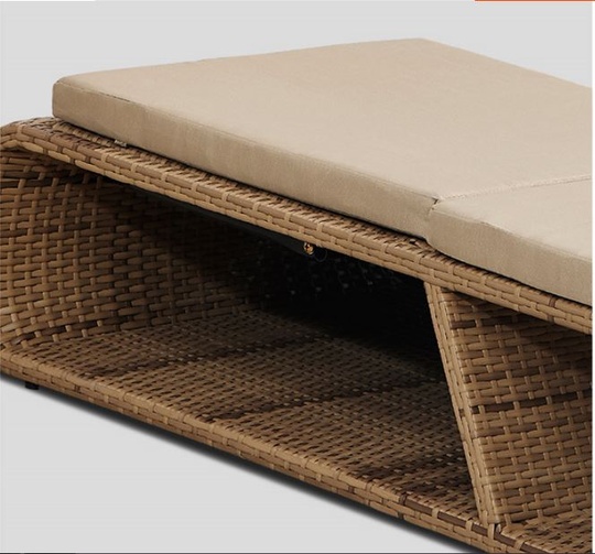 Шезлонг из ротанга Anash