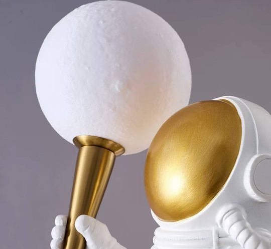 Настольная лампа, ASTRONAUT  20*41, смола, стекло, белый