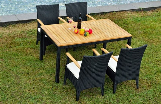 Стол из ротанга Trend